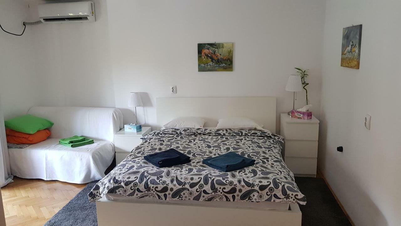 12 Residence Cotroceni 부쿠레슈티 외부 사진